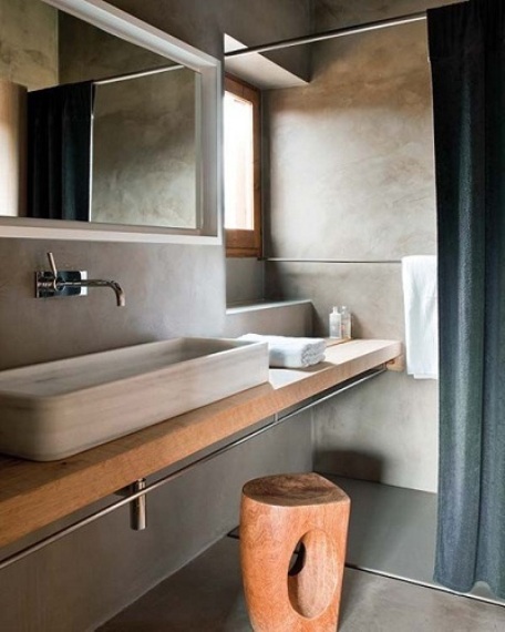 Make your bathroom  bigger on the inside Pivotech